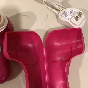 Gently used Clarisonic Mia